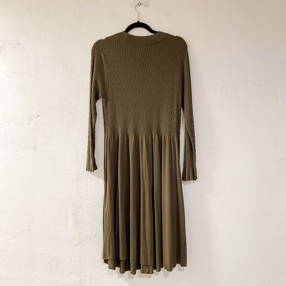 Sundance Nature’s Hue Sweater Midi Dress in Olive Green Medium Petite - Picture 2 of 7